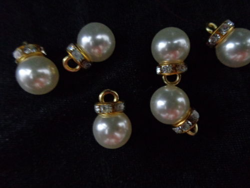 Pearlbead with strass and hook 10x18mm