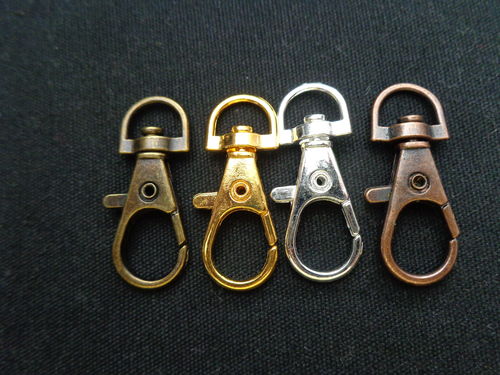 metal hooks small 4 col.