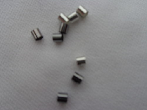 Quetschperlen/Endperlen/Röhrchen Metall, versch.Fb. 2-2,5mm